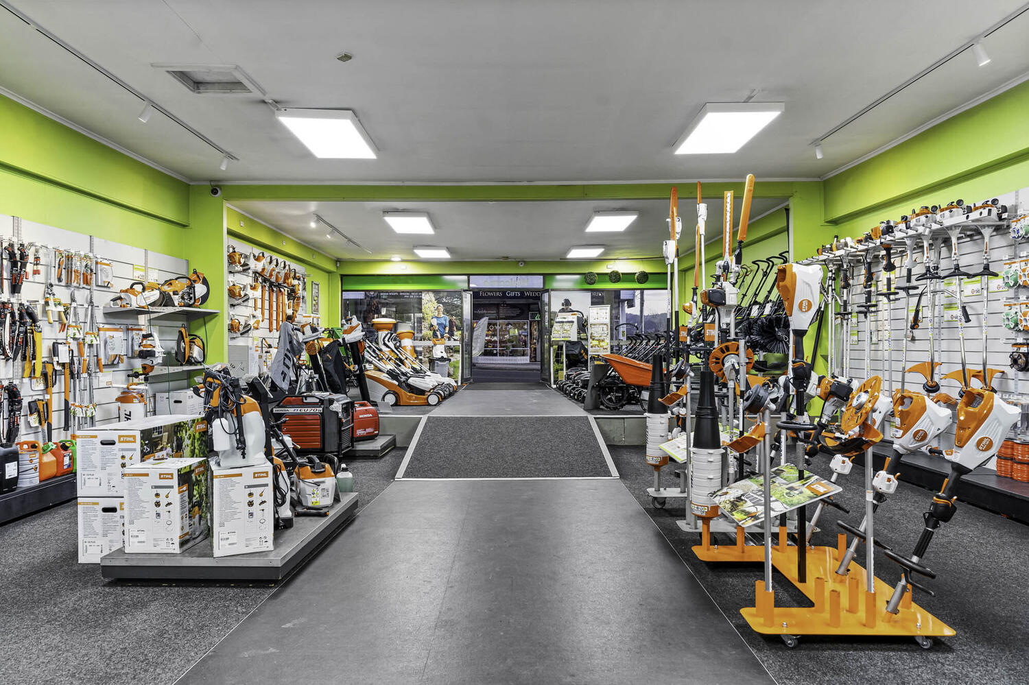 STIHL Shop Glen Eden Web8 Kakapo Business Sales