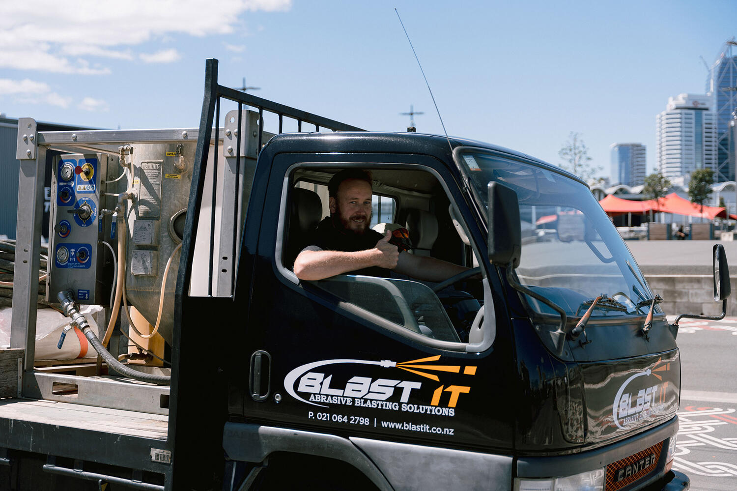 Blast It Web 7 Kakapo Business Sales