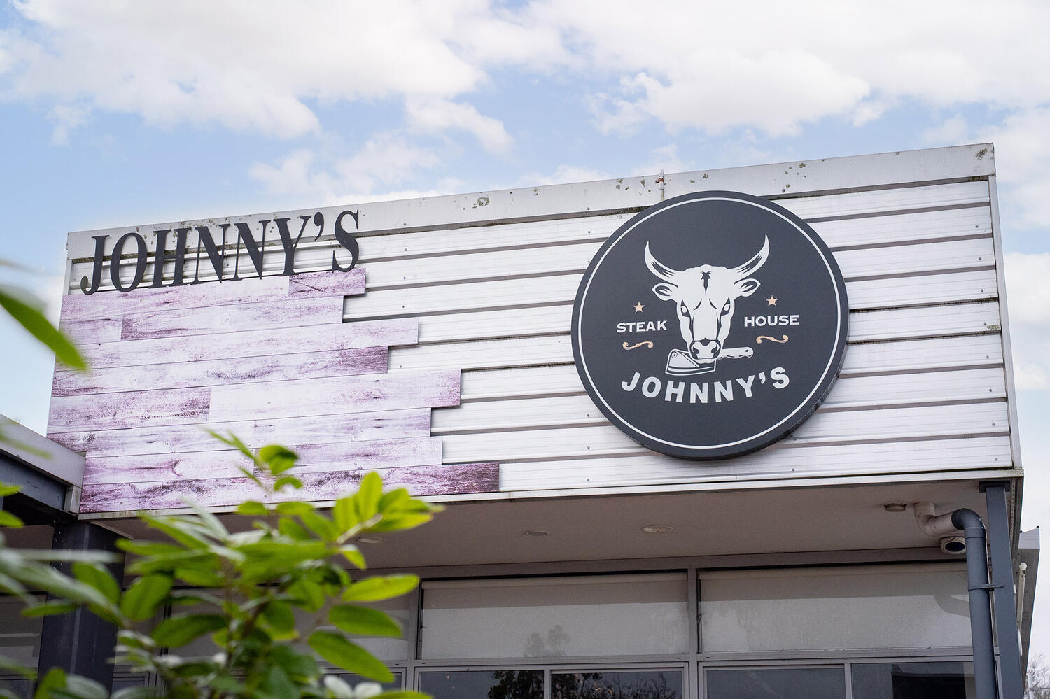 Johnnys Steak House Web11 Kakapo Business Sales