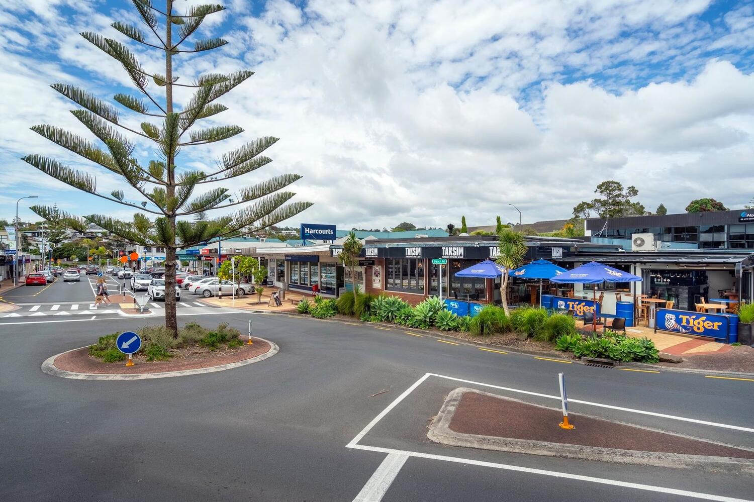 Taksim Web6 Kakapo Business Sales