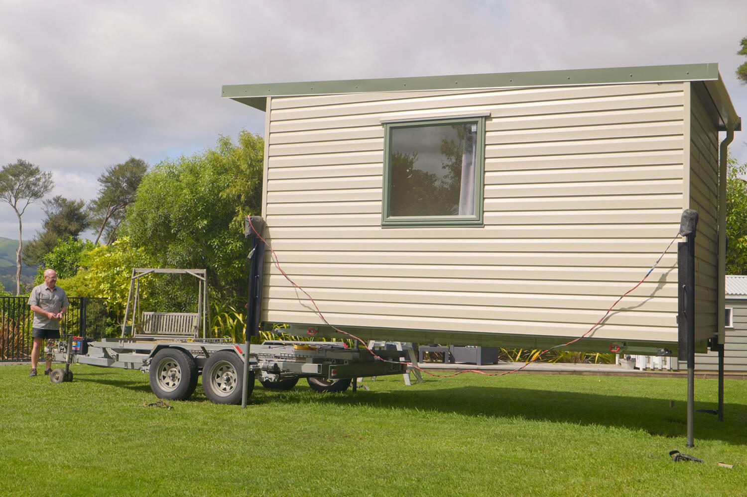 Cabin Hire Web1 Kakapo Business Sales Recovered